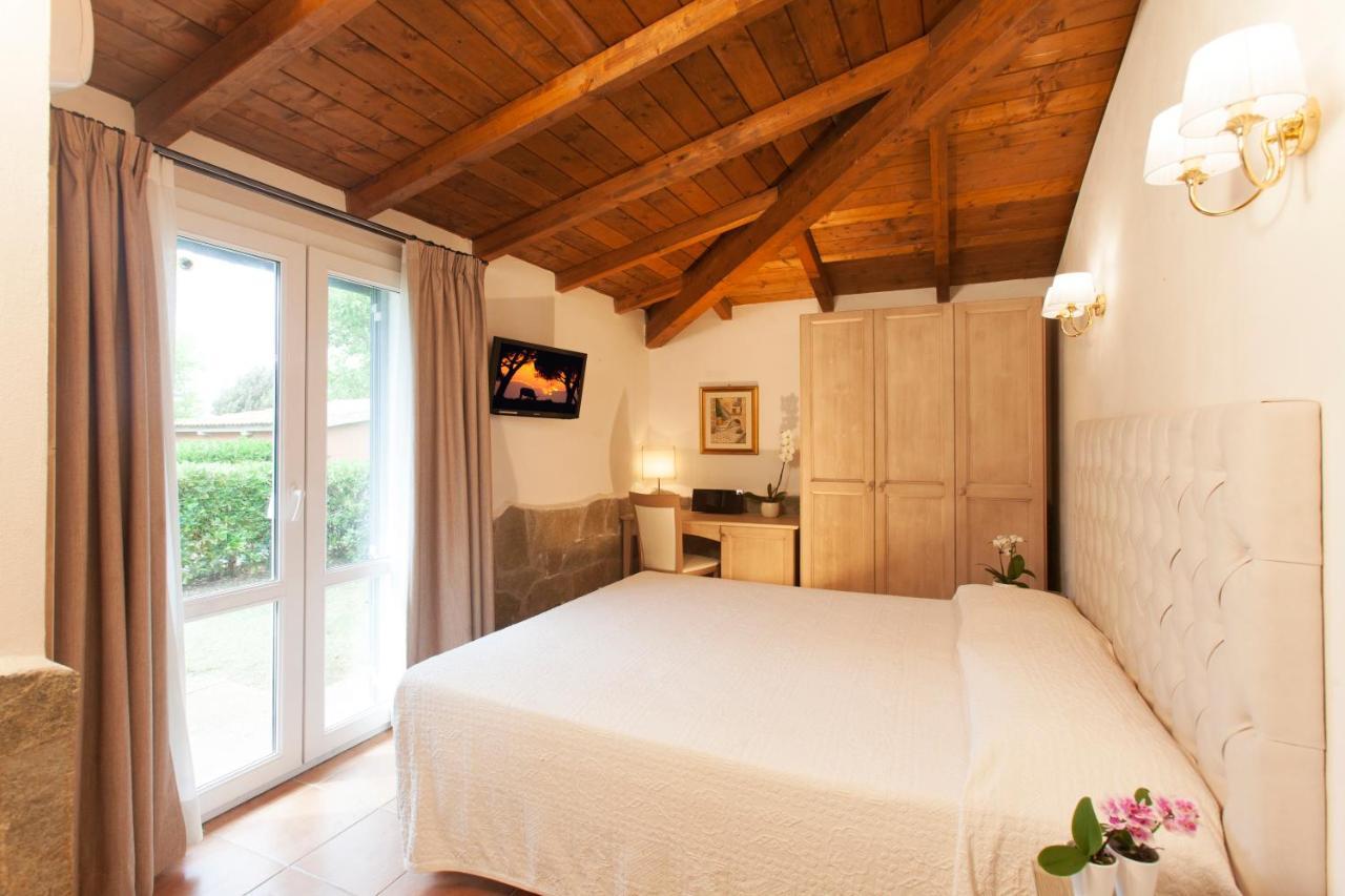 Fattoria Maremmana Aparthotel Marina di Grosseto Bagian luar foto