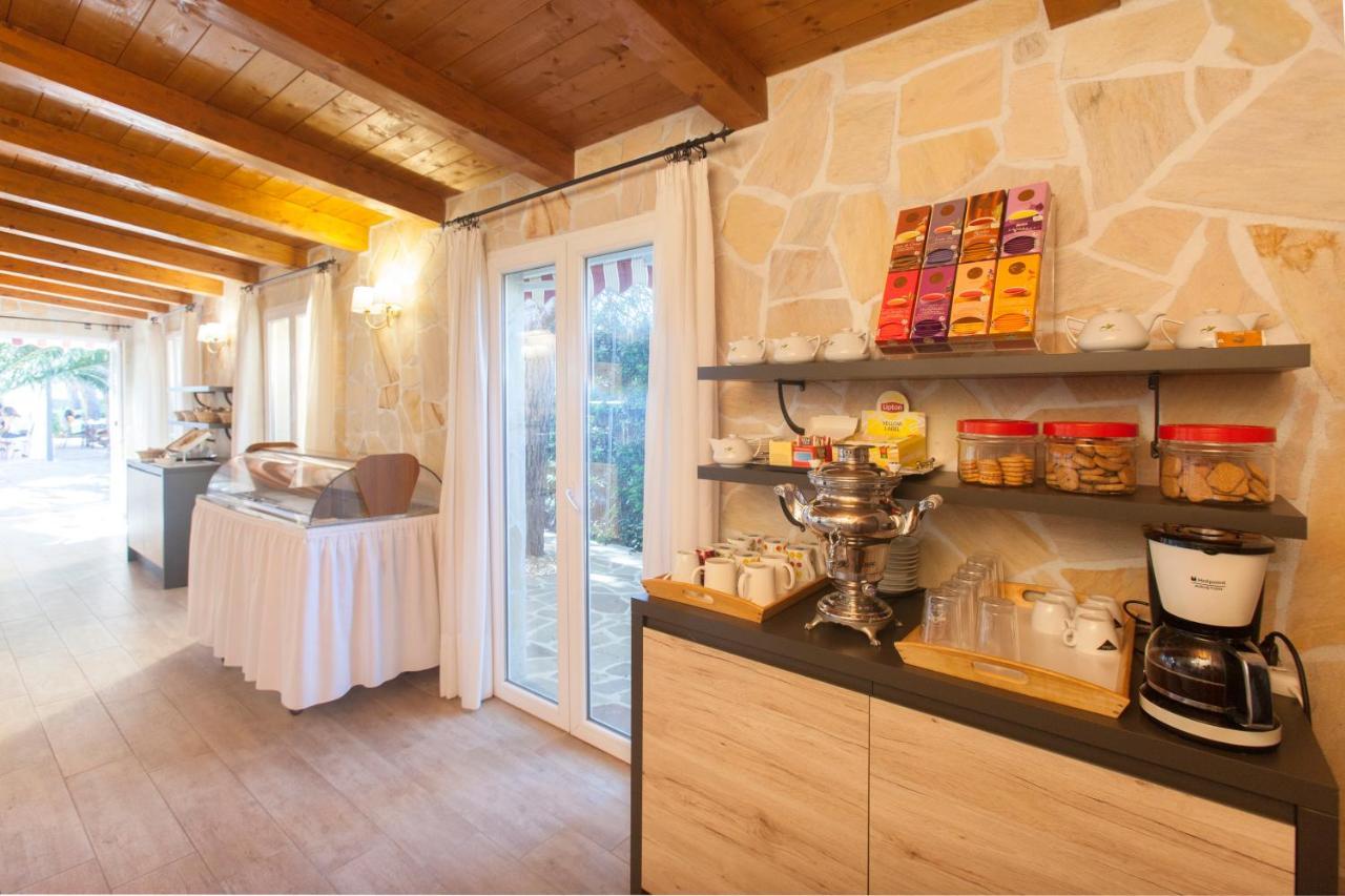 Fattoria Maremmana Aparthotel Marina di Grosseto Bagian luar foto
